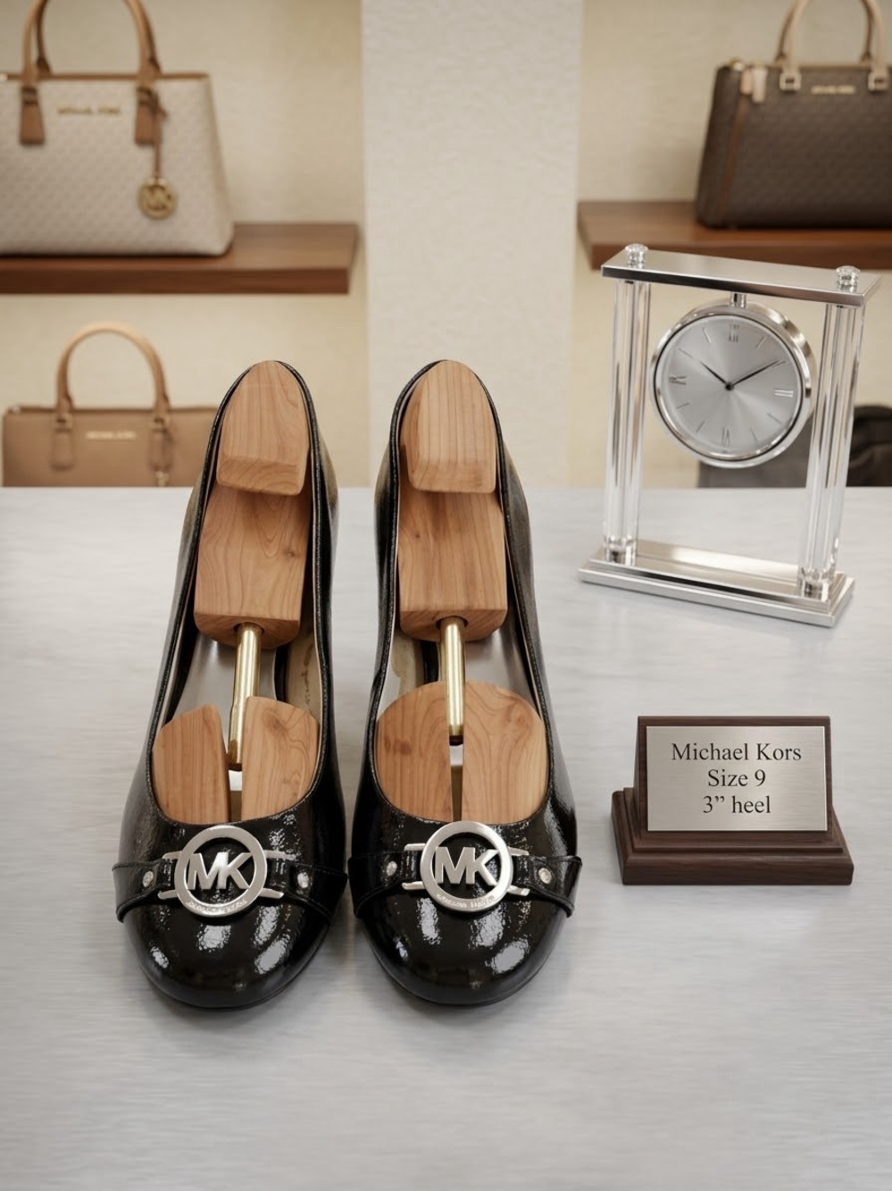 Michael Kors Black Crinkled Patent Leather Medallion Pumps Size 9M